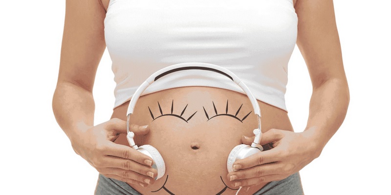 Mộng thấy mang bầu con gái báo hiệu điều gì?